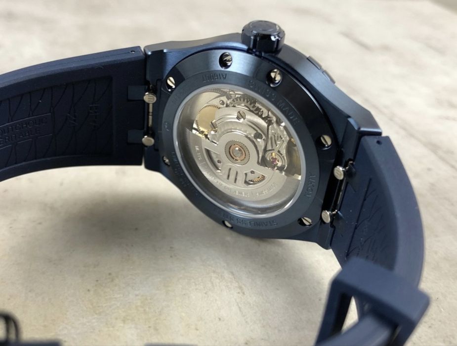 Швейцарские часы Maurice Lacroix Aikon, лимитированные 888 штук