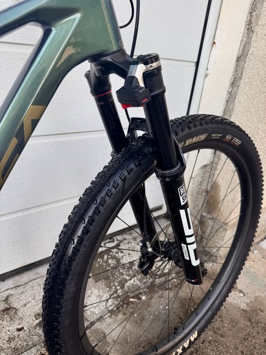 Orbea Oiz M10 AXS Flight Attendant размер М