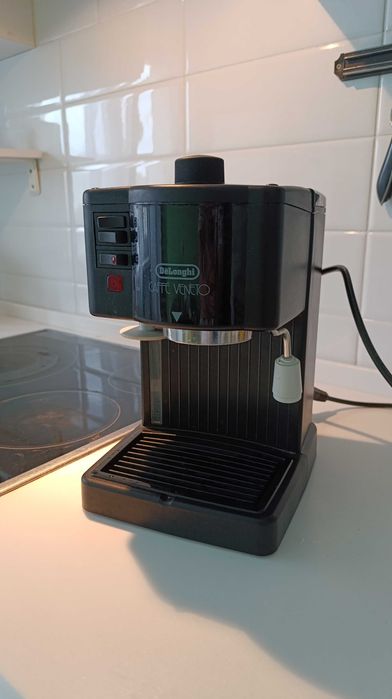 Кофеварка delonghi caffe veneto