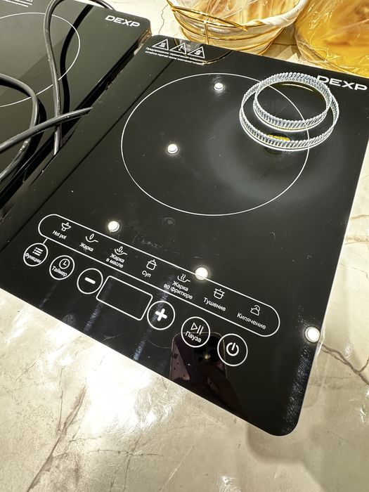 настольная индукционная плита DEXP INS-2000
