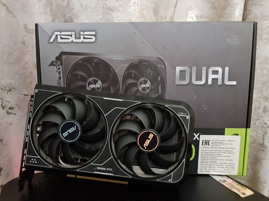 Продам RTX 4060 8GB Асус и Палит