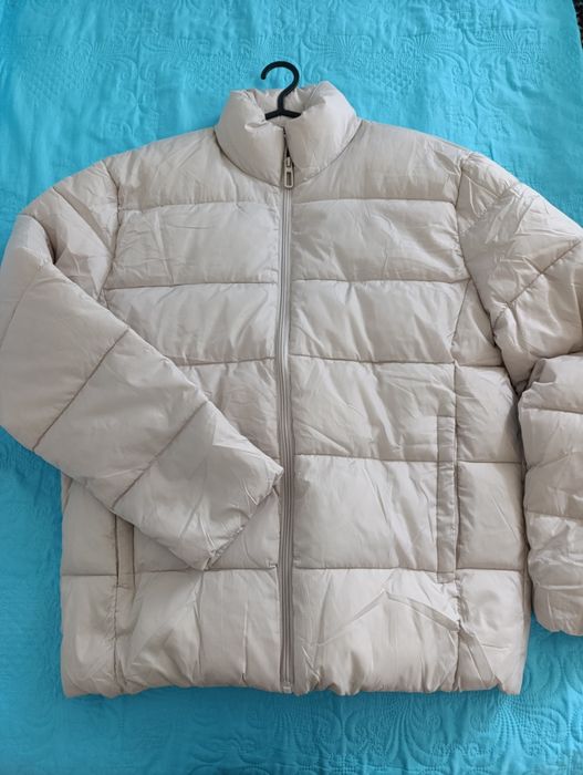 Мъжко зимно яке размер L .