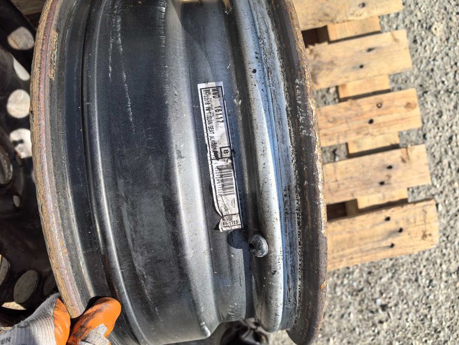 16 цола 5 х 112 мм Фолксваген Тигуан / Шаран / Сеат Алхамбра - ЕТ 33