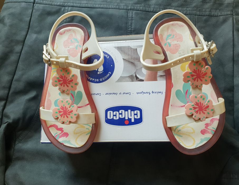 Sandale Chicco nr 24