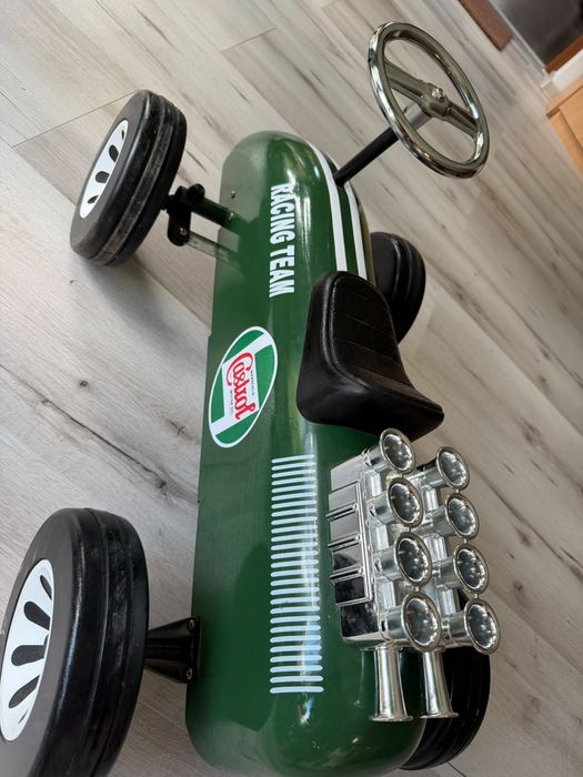 Mașinuță vintage