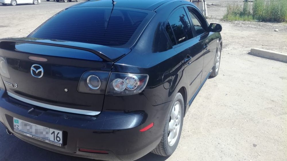 Мазда 3 2008г 2,3