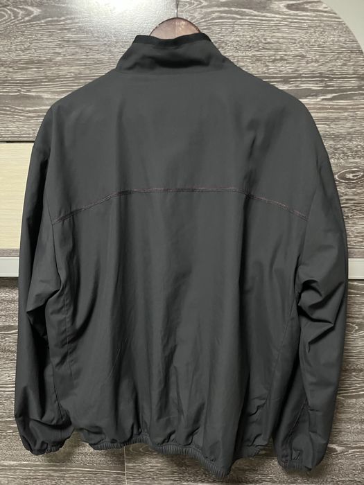 Продам Ветровку Le Coq Sportif