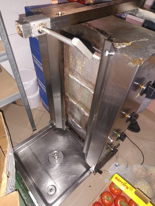 Aparat kebab cu 4 arzătoare !