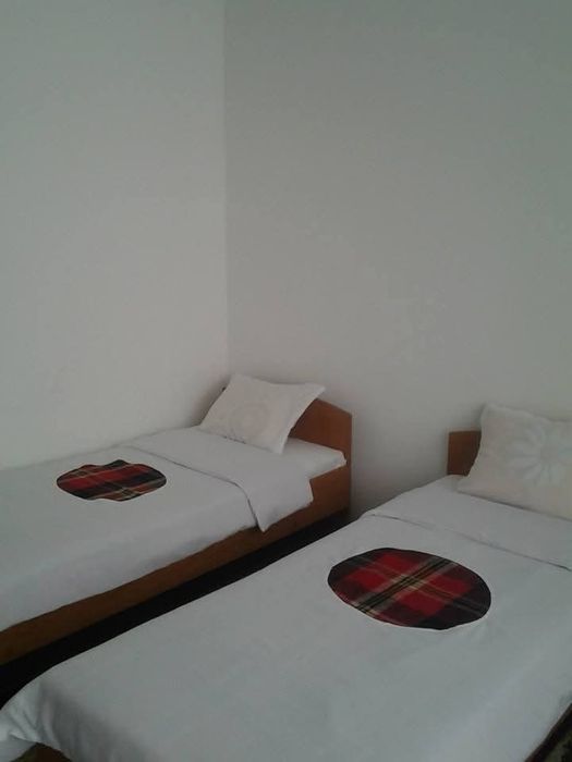 Самостоятелен етаж от къща 120кв