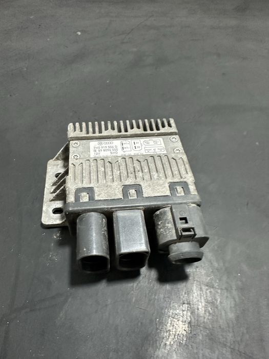 Releu ventilator VW T5 Ventilatoare 2.5 1.9 TDI 2003 200 2005 2006 2007 2008 2009 2010 2011