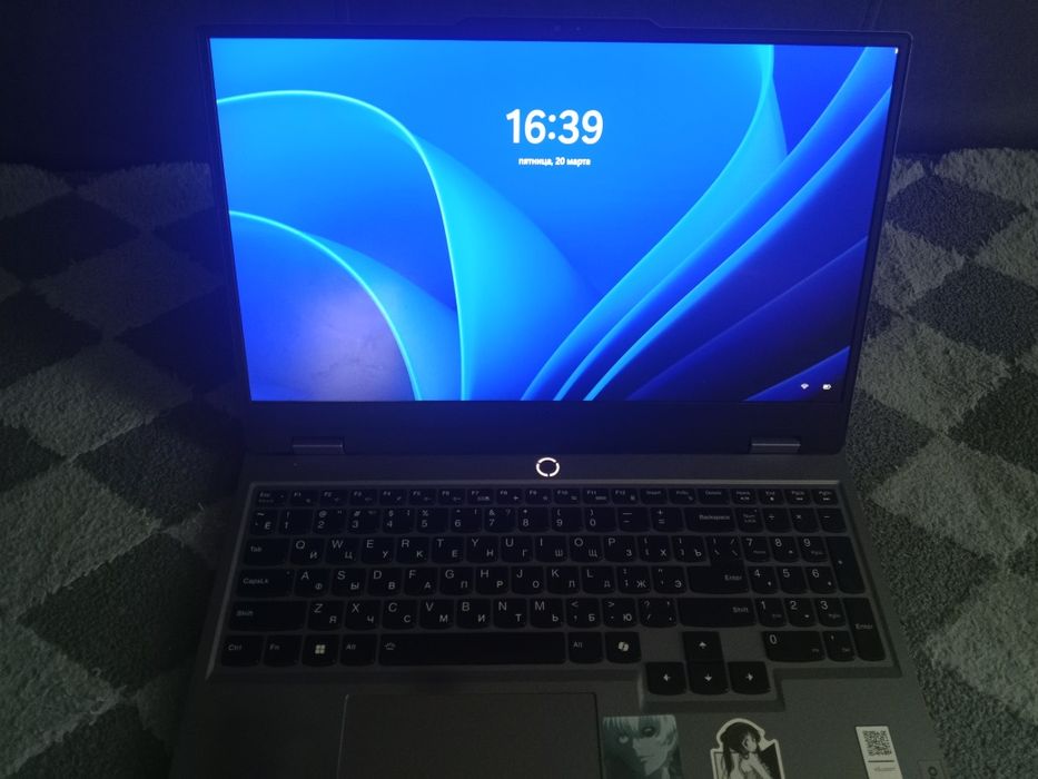 Lenovo loq 15 arp9