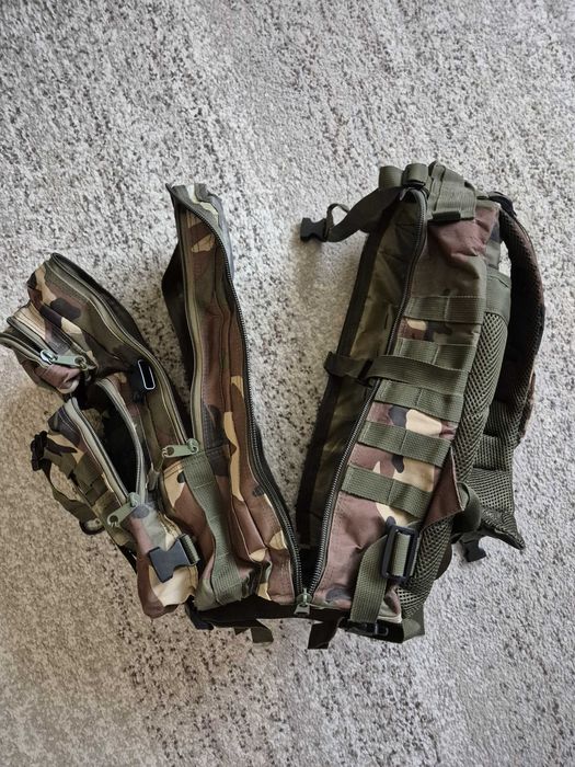 rucsac plus echipament pentru situatii de urgent