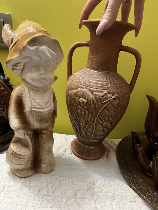 Глинени делви, кани и др.