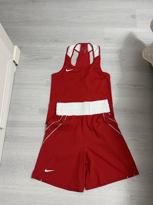 Боксерский форма nike
