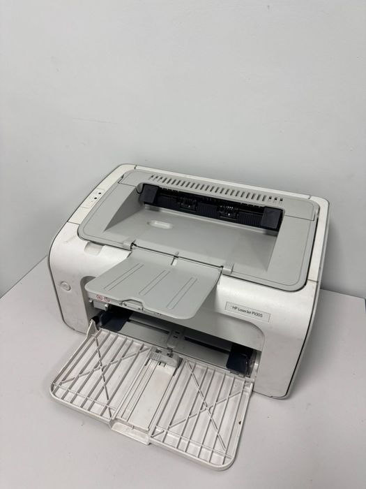 Продам принтер hp 1005