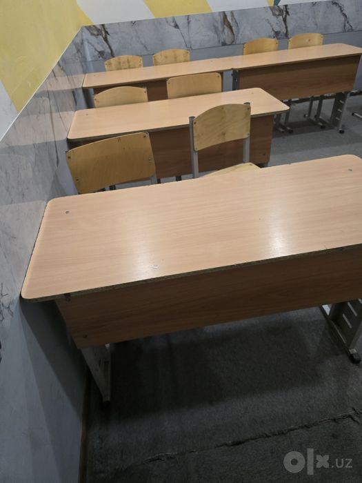Парты и стулья  для учебного центра б/у