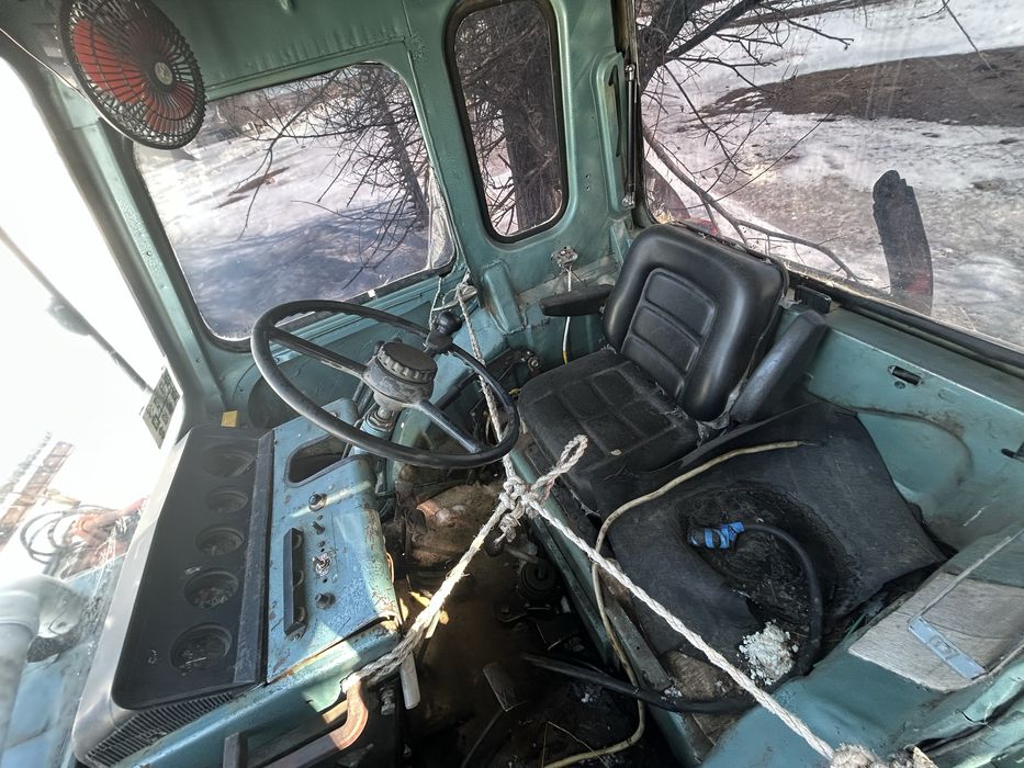 Трактор  мтз 80