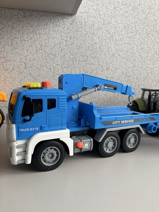 Машинки детские металлические