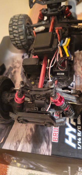 MJX Hyper Go 1/14 Brushless Truggy RTR радиоуправляема количка