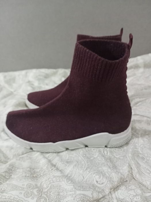 Продам женские сапоги