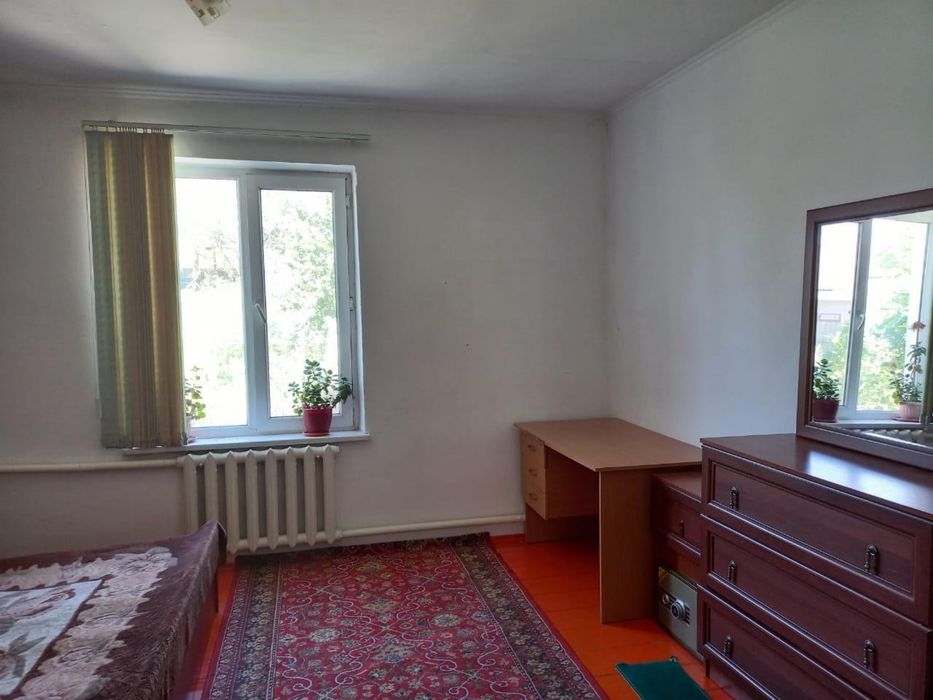 Үй сатылады. Дом продаются