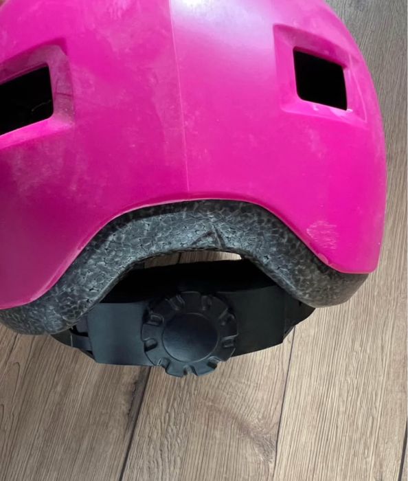 Детска каска размер 52-54 см, като нова