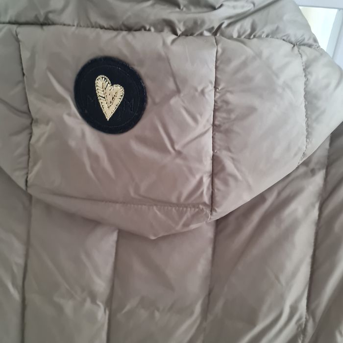 Vesta superbă Mos Mosh