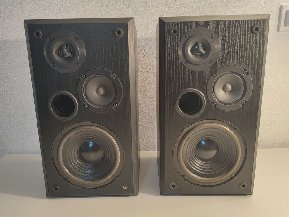 Boxe Triton R 90 T + A 2x90W 3 cai