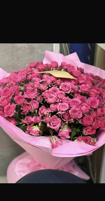 Свежий кустовые розы