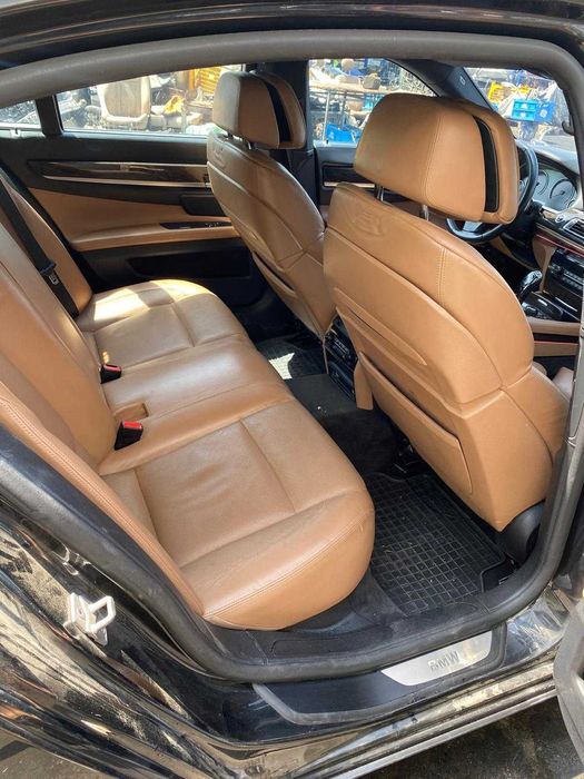 Dezmembrez bmw seria 7 f01 730d n57 volan stanga/interior f01/bara f01