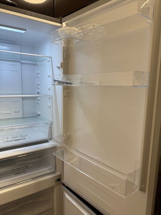 Нов Хладилник с долен фризер GORENJE