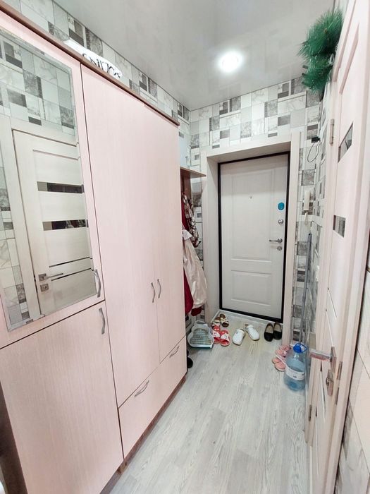 Продам 1 ком 4 этаж