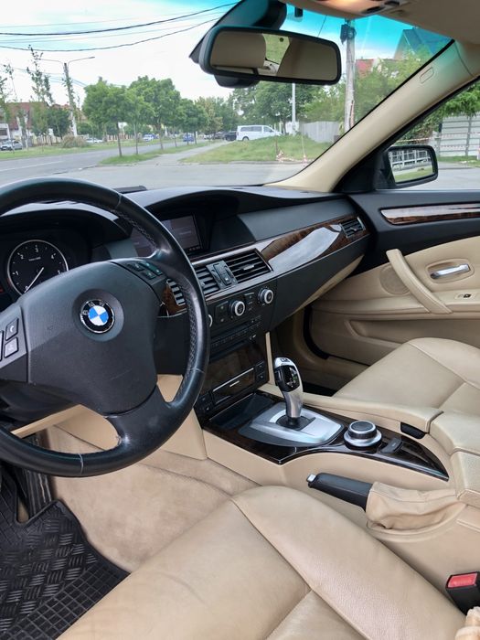 BMW 5 Series 0 — imagine 2