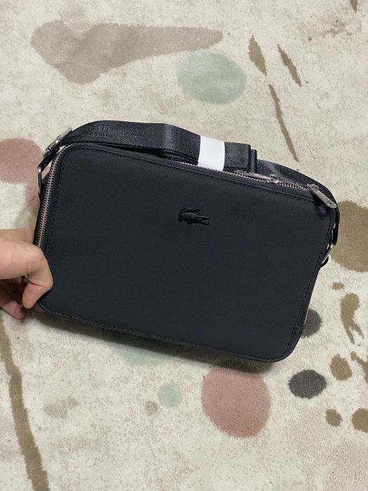 Барсетки новые Lacoste