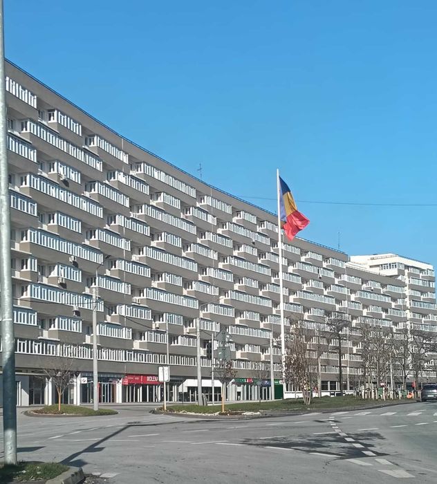 PROPRIETAR-apartament 3 camere decomandat-Drumul Taberei