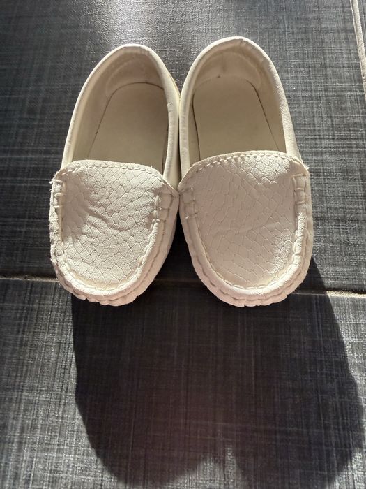 Pantofi din piele bebe