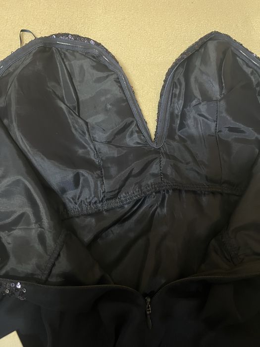 Официални дрехи нови с етикети