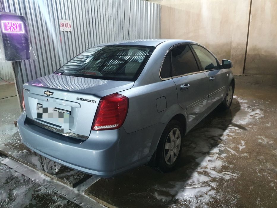 Jentra 2015 avtomat metan