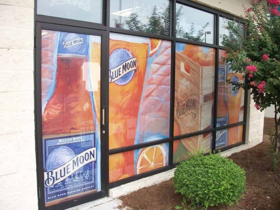 Перфопленка на окнах, Перфорированная плёнка, оформление стекол, окон