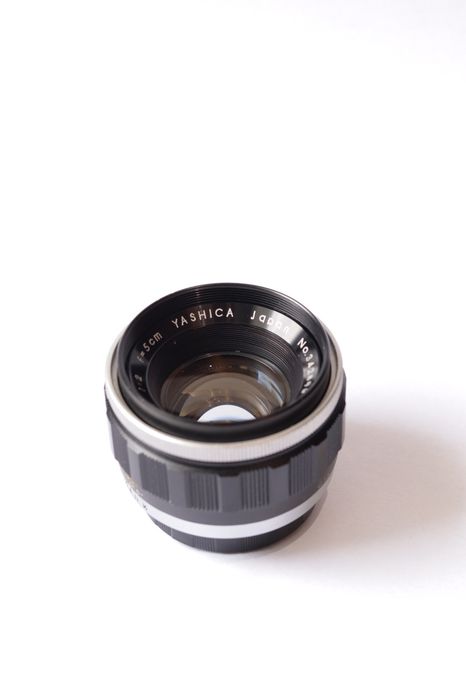 Yashica Auto Yashinon 5cm (50mm) F2 Tomioka