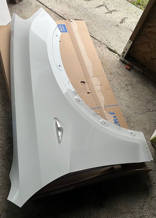 Aripa dreaptă BMW x3 f25  2012