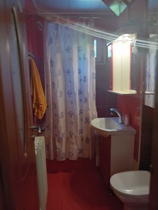 Vând  apartament in HUNEDOARA