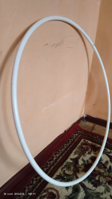 Продам обручь и булава