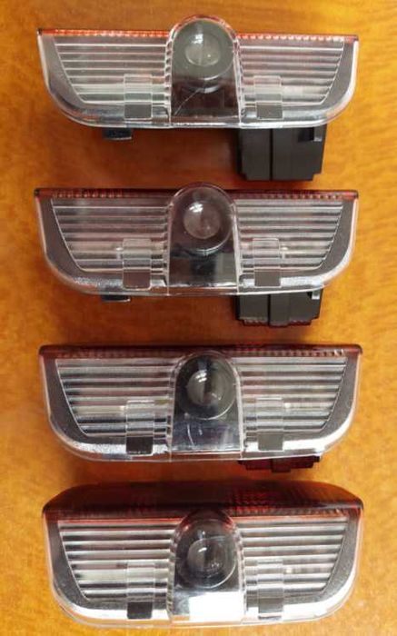 Proiectoare LOGO VW LED (LED Portiera VW)