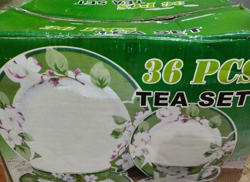 Продам новый набор посуды