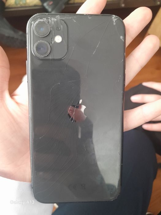 Iphone 11 продаю