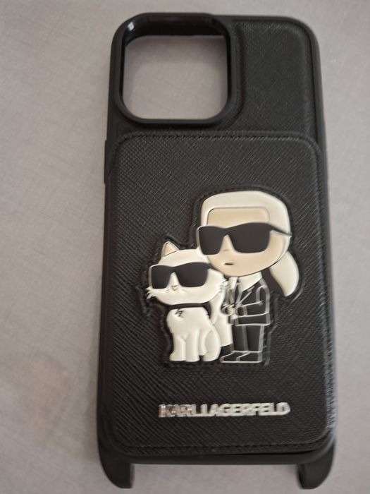 Продам оригинальный брендовый чехол Karl Lagerfeldсерия Saffiano15pro