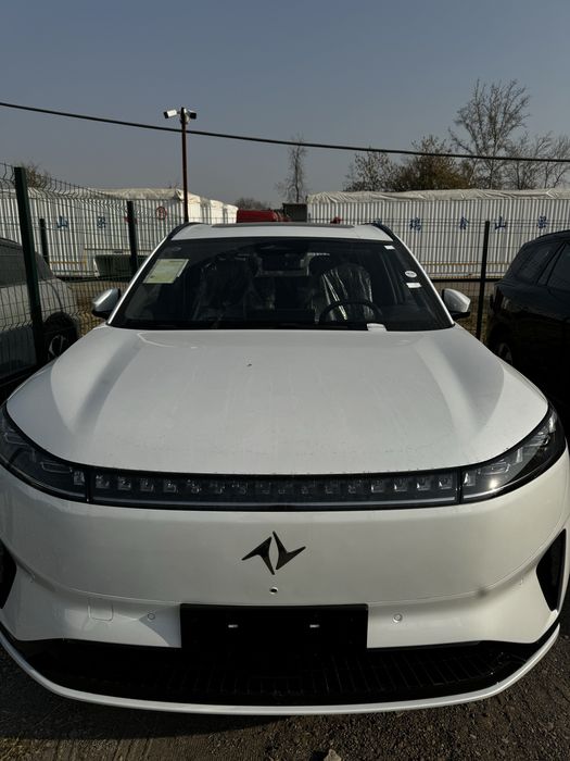 Dongfeng  2025 — 6