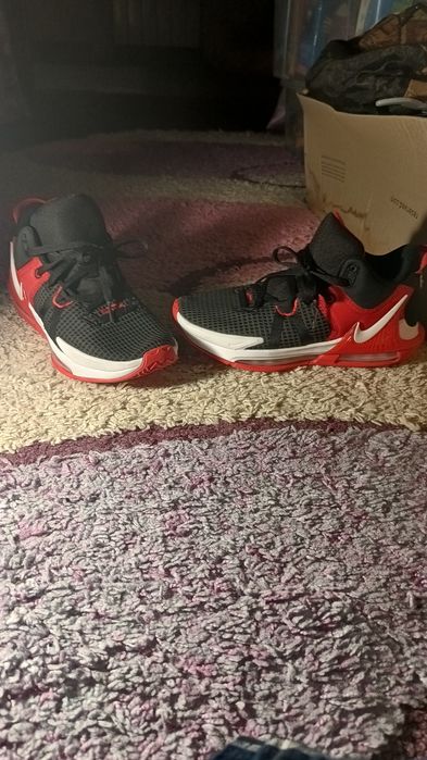 Lebron 7 adidași de baschet,