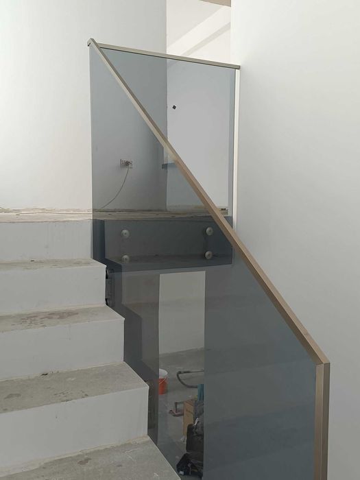 Balustrade de sticla securizata la super pret !!! Nu rata